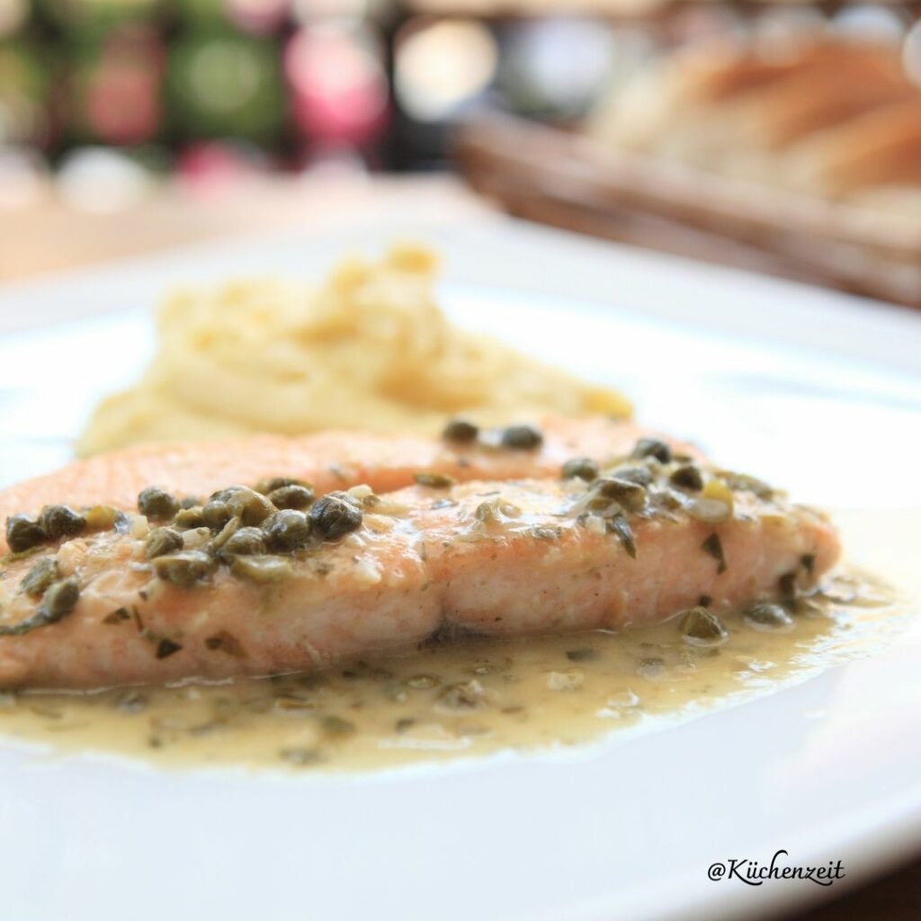 Lachs mit Kapernsauce