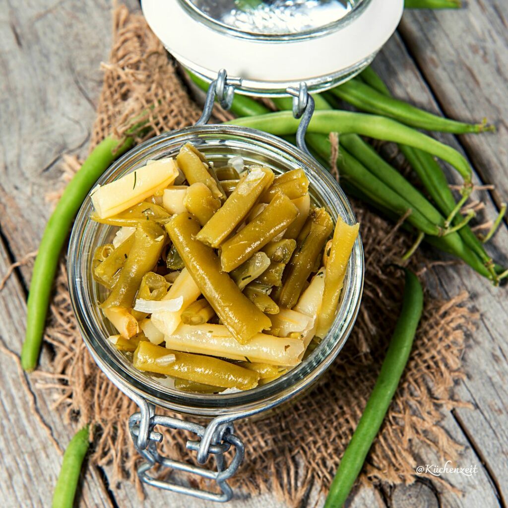 Fisolensalat im Glas